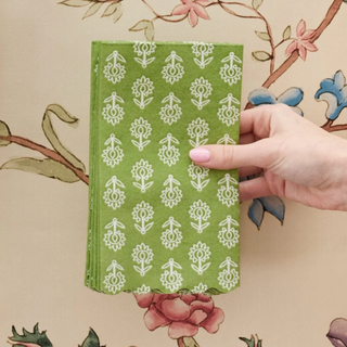 Linen-Like Paper Guest Towels