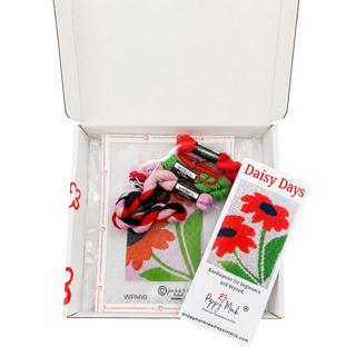 Daisy Days Needlepoint Kit