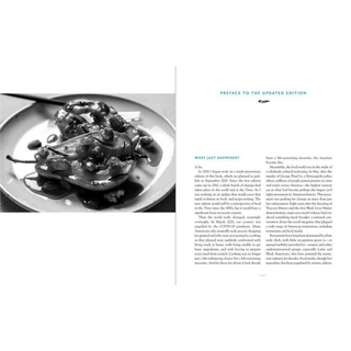 The Essential New York Times Cookbook: The Recipes of Record