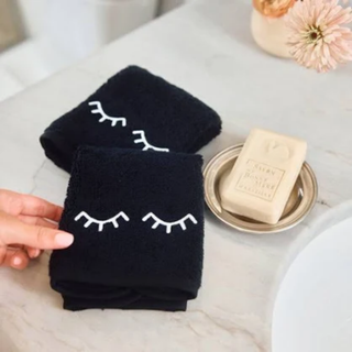 Makeup Towels